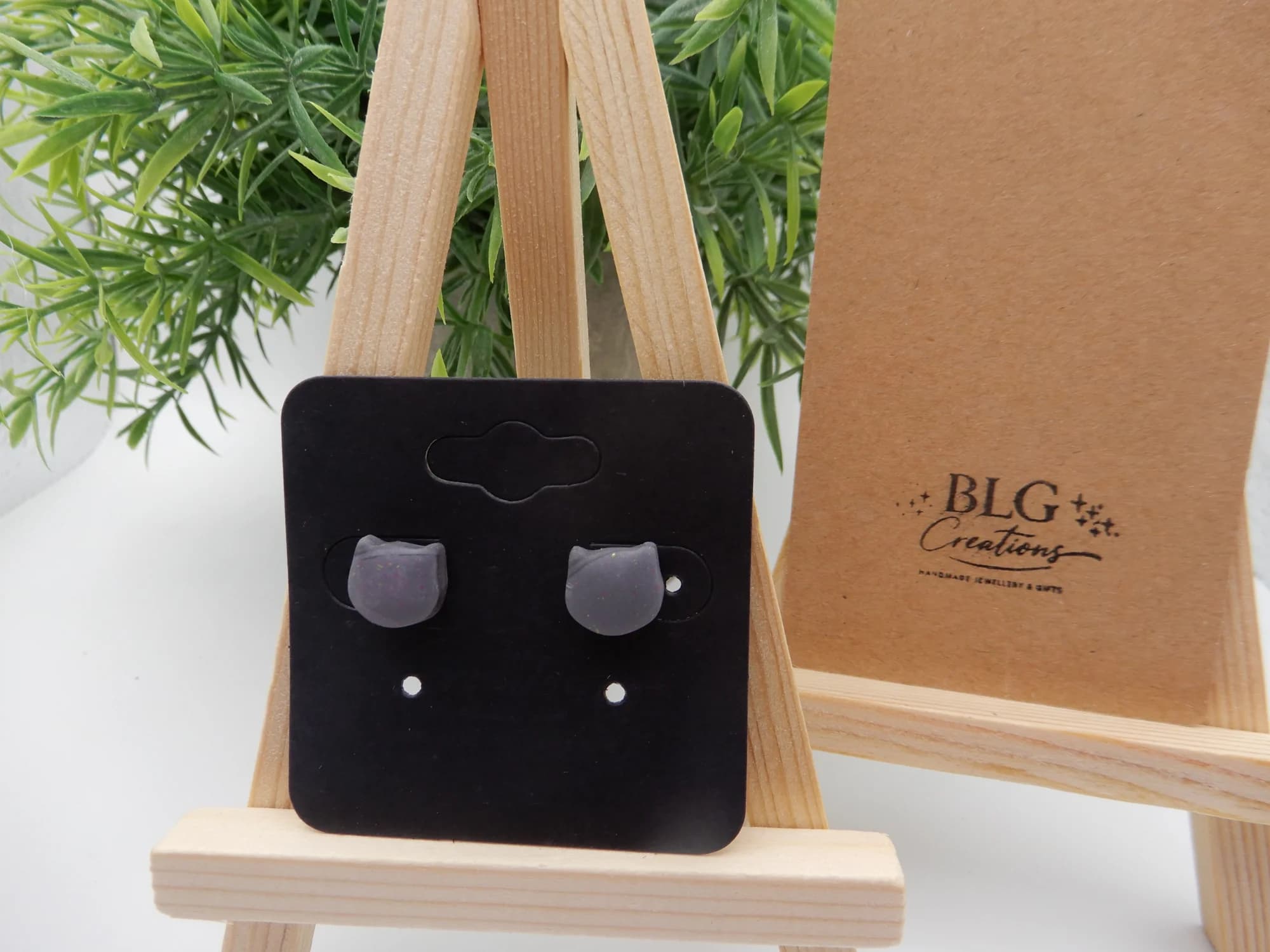 Grey Glitter Cat Stud Earrings