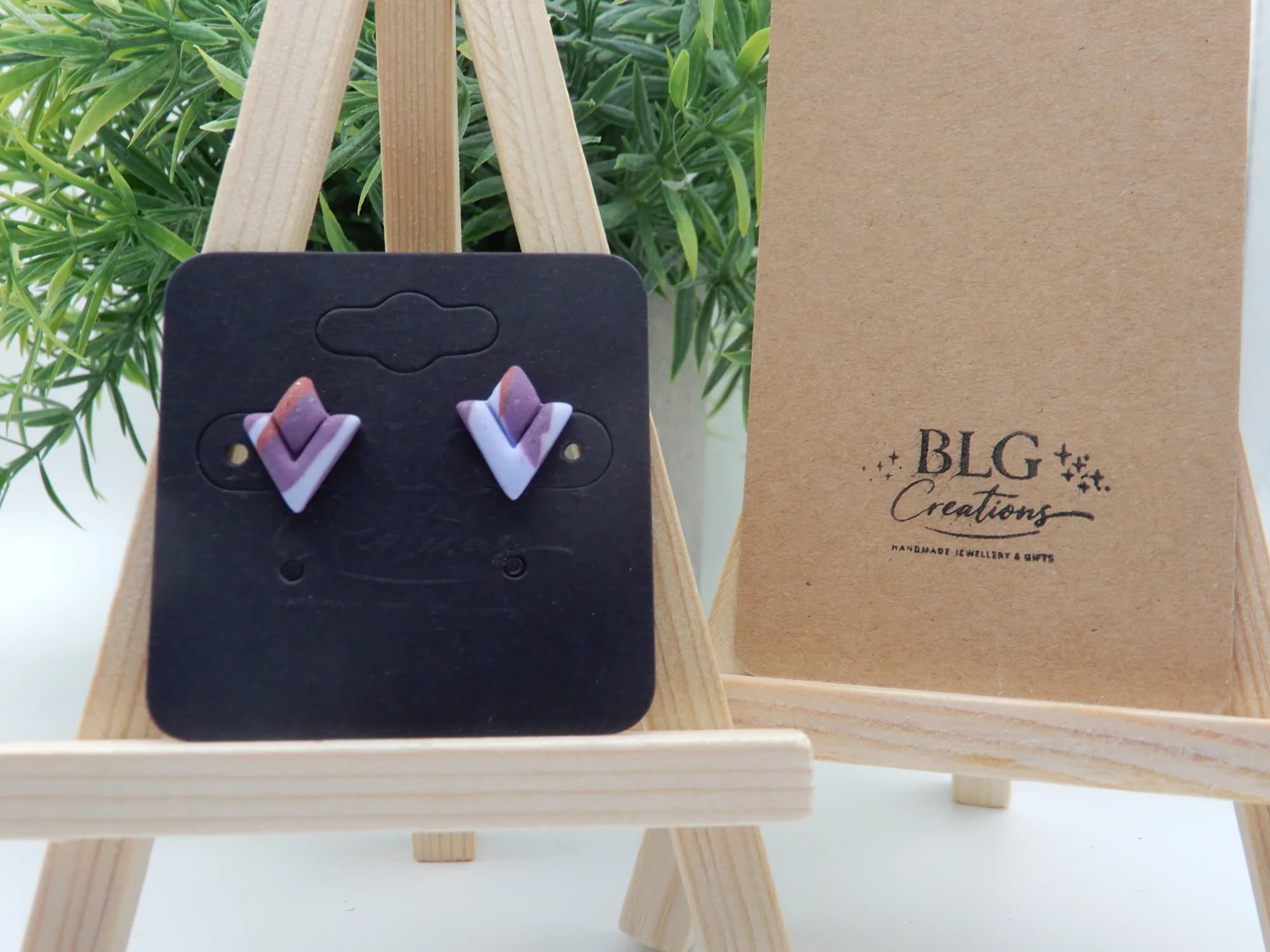 Marbled Glitter Chevron Stud Earrings